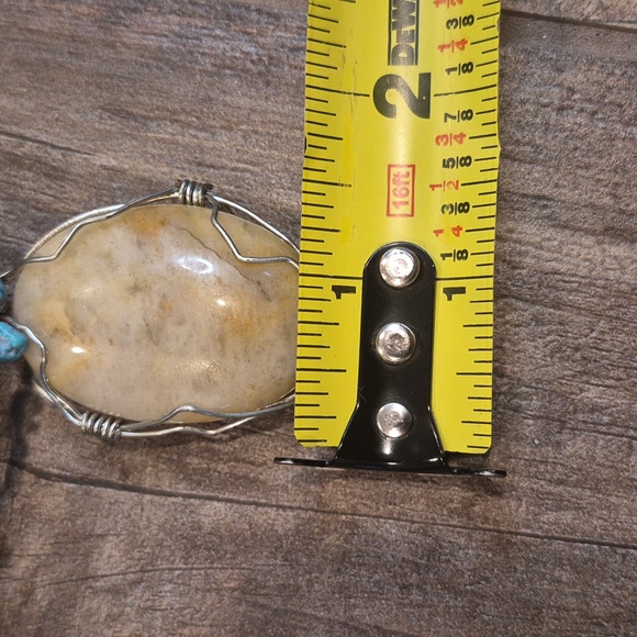 Vintage Handcrafted Southwestern Wire Wrapped Stone Pendant Beaded Necklace - Picture 14 of 14